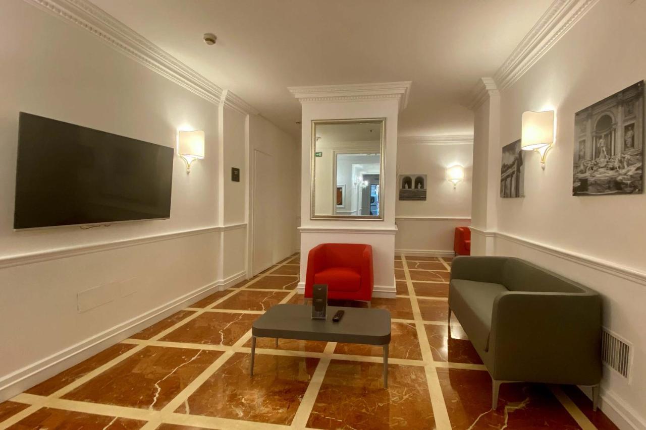 Bb Hotels Smarthotel Bailey'S Rom Exteriör bild