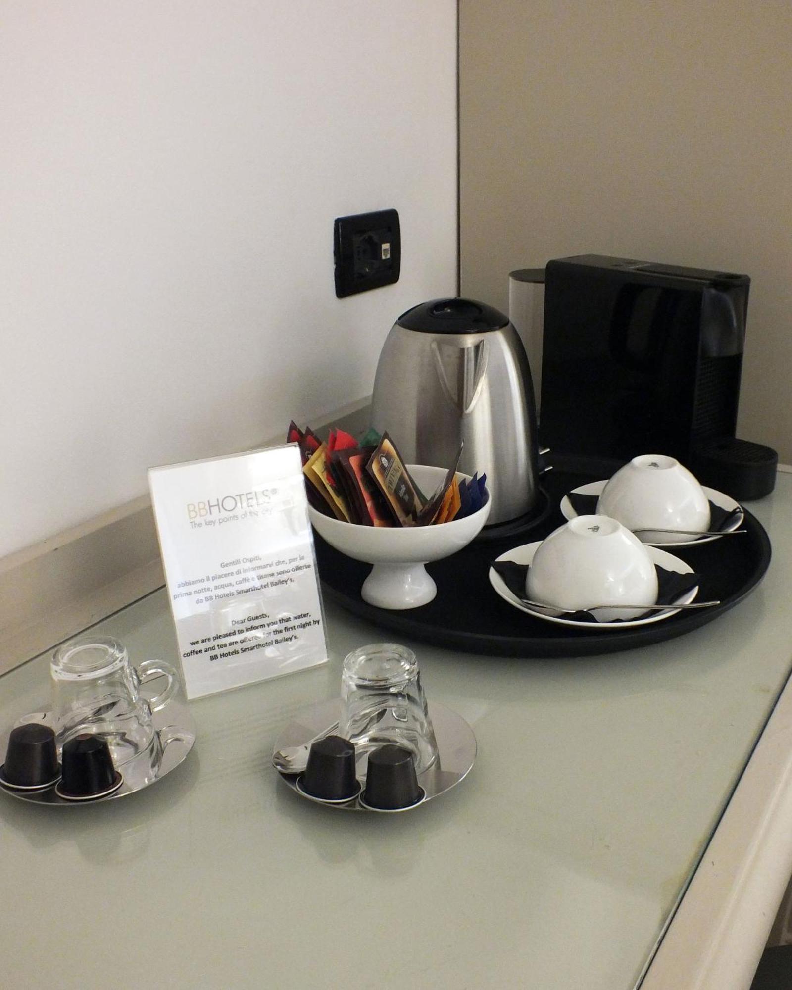 Bb Hotels Smarthotel Bailey'S Rom Exteriör bild